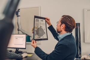 Hier finden Sie unser ausgesuchtes Sortiment mit hochwertigen Farben und Verbrauchsmaterialien für Ihre Siebdruck-, Digitaldruck und Tampondruck-Anwendungen.